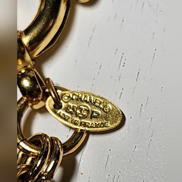 Chanel CC Gold Chain Necklace Pendant Vintage - Picture 7 of 9